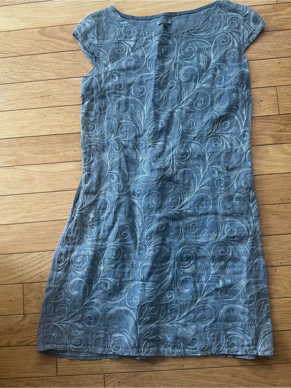 Lina Tomei Gray Linen Embroidered Dress | Size L